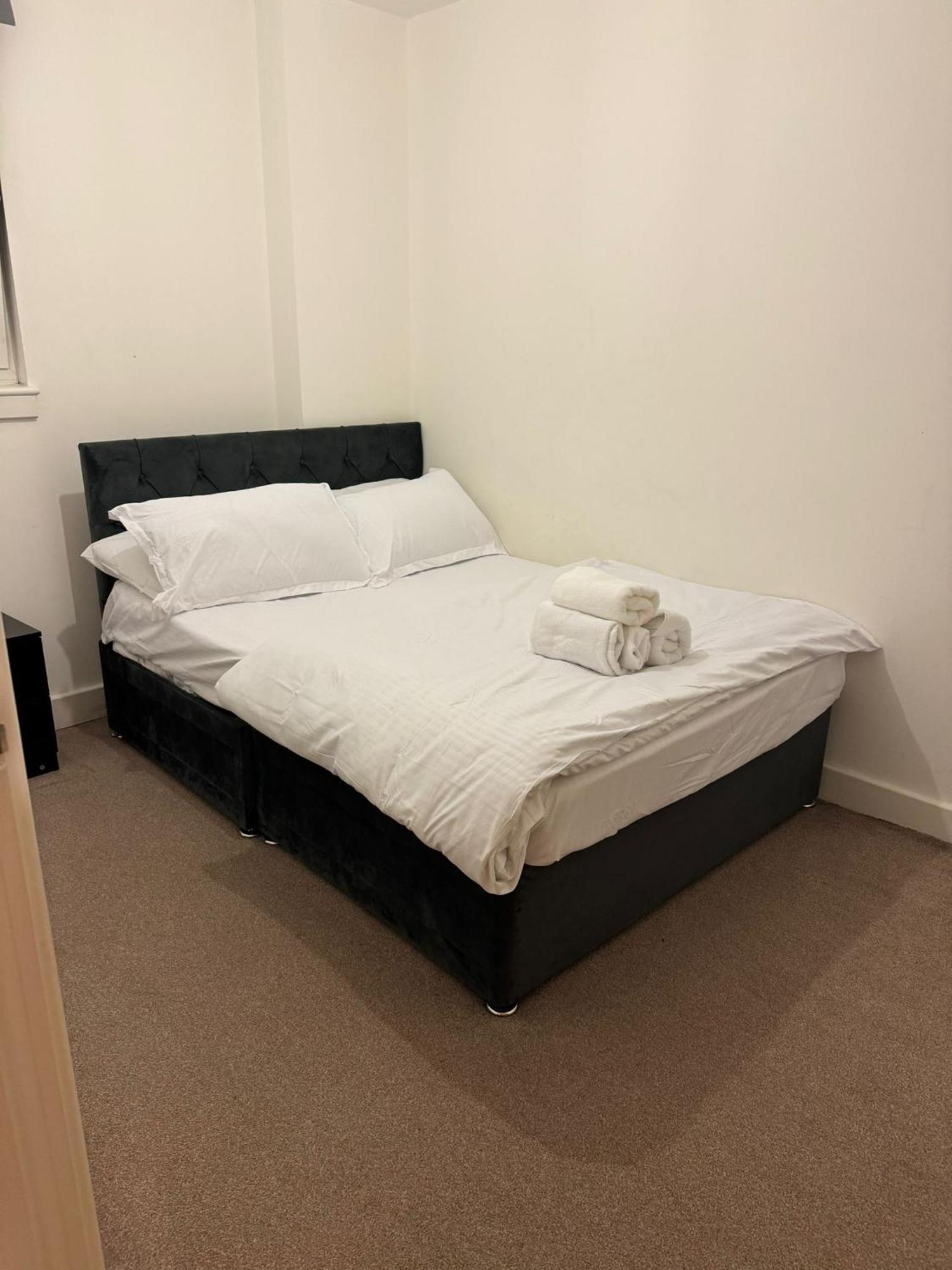 Spacious 2 Bedrooms Apartment In Stratford London Ngoại thất bức ảnh